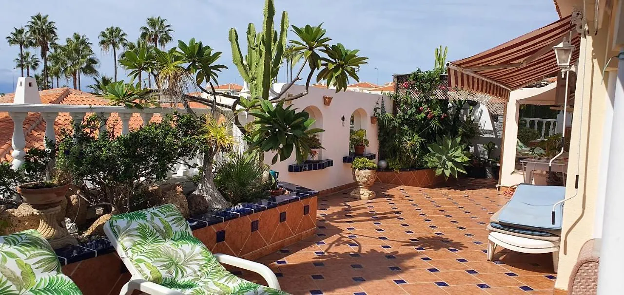 Villa Violetta Callao Salvaje