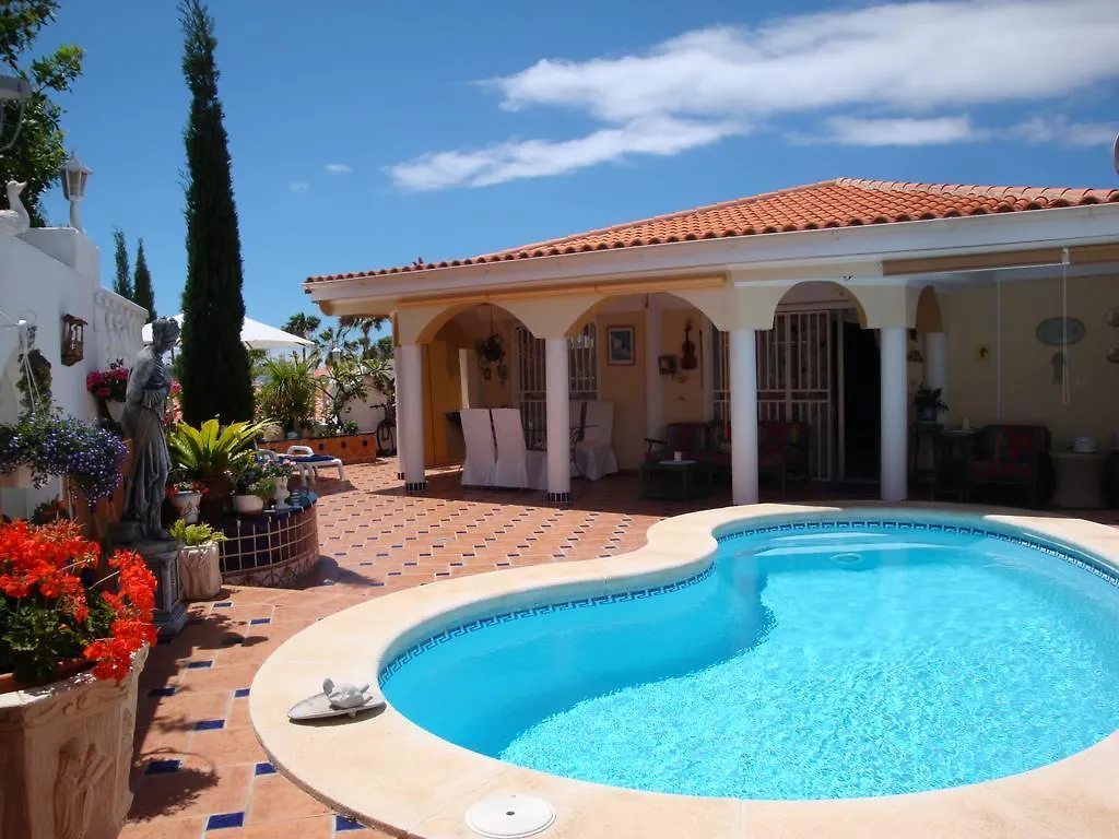 Villa Violetta Callao Salvaje